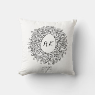 Niedliches Nest & Ei - Personalisierte Initialen u Kissen