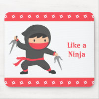 Niedliches Ninja-Kind mit Sai-Waffen für Kinder