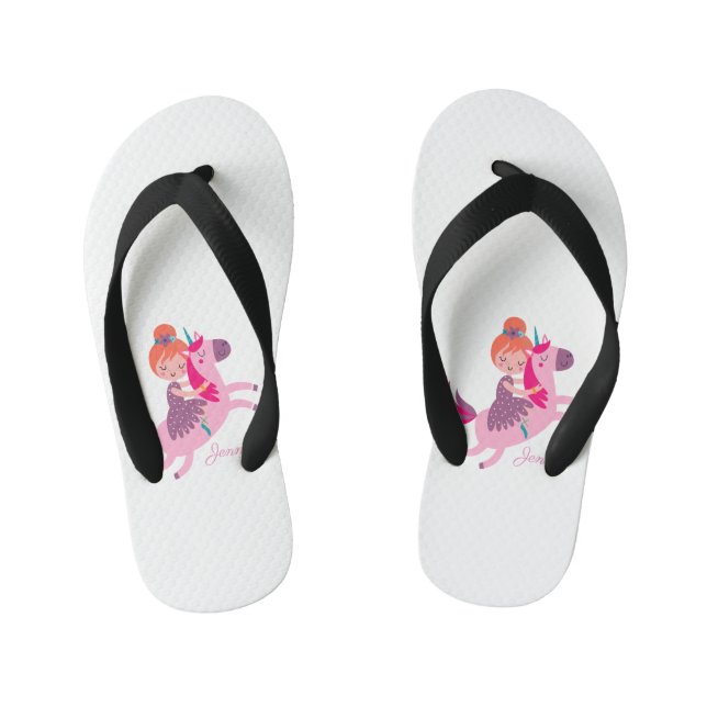 Niedliches Orangefarbenes Girl Reiten auf einem Ei Kinderbadesandalen (Fußbett)