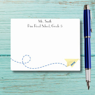 Niedliches Papierflugzeug mit Hinweis, kundenspezi Post-it Klebezettel