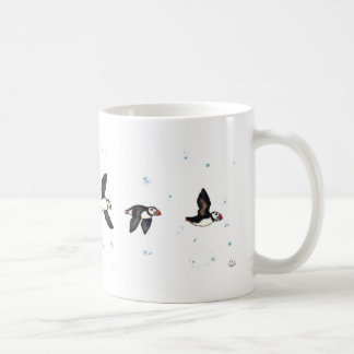 Niedliches Puffinsfliegen Tasse