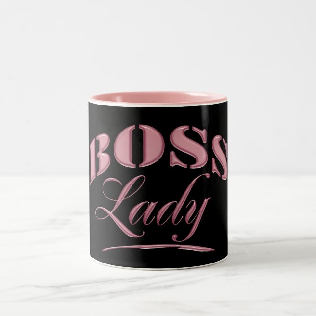 Niedliches rosa Boss Lady Design Zweifarbige Tasse (Mittel)