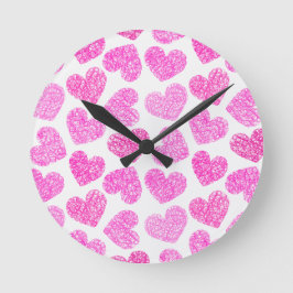 Niedliches rosa doodled Herz Valentinstag Muster Runde Wanduhr