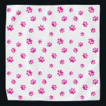 Niedliches rosa Druckmuster Halstuch<br><div class="desc">Zeigen Sie,  wie viel Sie Tiere mit diesem niedlichen rosa Pfoten Druck gemustert bandana Liebe. Auch sieht phantastisch mit anderen Hintergründen aus. Wetten Sie,  dass Ihr Haustier es anziehen wird!</div>