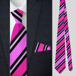 Niedliches rosa Streifen Muster Krawatte<br><div class="desc">Die niedliche Pink Stripes Pattern-Krawatte ist ein perfektes Geschenk für Weihnachten und Geburtstage.</div>