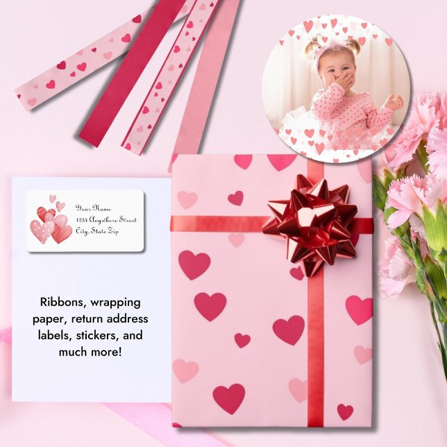 Niedliches rosa und rotes Herz Satinband (Wrapping Paper, Return Address Labels, Ribbon, Stickers)