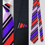 Niedliches rotes Blaue Streifen Muster Krawatte<br><div class="desc">Niedliche farbige rote blaue Streifen Pattern Nackenschleife.</div>