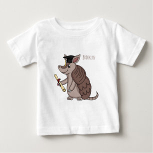 Niedliches Rüstungsschild mit Graduierungskappe Ca Baby T-shirt