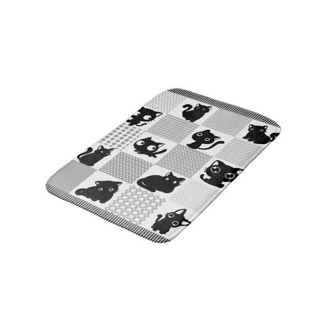 Niedliches schwarzes Katzenmuster Badematte (Schrägansicht)