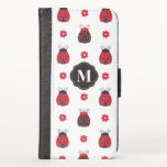 Niedliches Schwarzes Monogramm-Ladybug-Muster<br><div class="desc">Bedecken Sie Ihr neues iPhone mit diesem schönen, trendigen, ladybug Mustergehäuse. Es ist mit einem blumengeschmückten Ladybug-Muster auf weißem Hintergrund und einem ersten Monogramm in der Mitte verziert. Es wurde eine Vorlage für Monogramm hinzugefügt, damit Sie diesen Fall mit Ihrem Namen und dem Initialnamen personalisieren können. Entworfen für Sie von...</div>