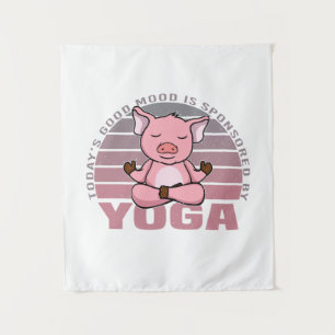 Niedliches Schwein beim Yoga. lustige Yoga-Posen Wandteppich