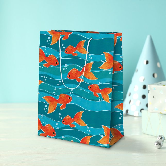 Niedliches Schwimmen Goldfish & Wassermuster Mittlere Geschenktüte (Swimming Goldfish Pattern Gift Bag)