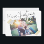 Niedliches Scrapbook Foto Spaß Weihnachtskarte Feiertagskarte<br><div class="desc">Niedliches Scrapbook Foto Spaß Weihnachtskarte Perfekte Urlaubskarte,  um Ihre Familie während der Ferien zu geben Ersetzen Sie die Fotos und Text 

Fotos von Unsplash Schriftart von Thehungryjpeg.com</div>