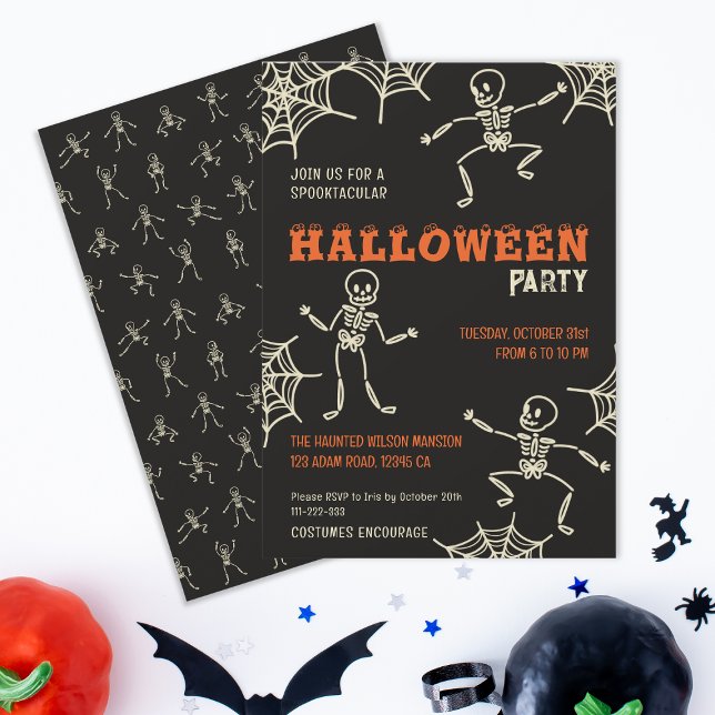 Niedliches Skelettschwarzes Halloween-Party Einladung (Invite all skeleton crew, boys or girls to a spooktacular Halloween party that's frightfully fun.)