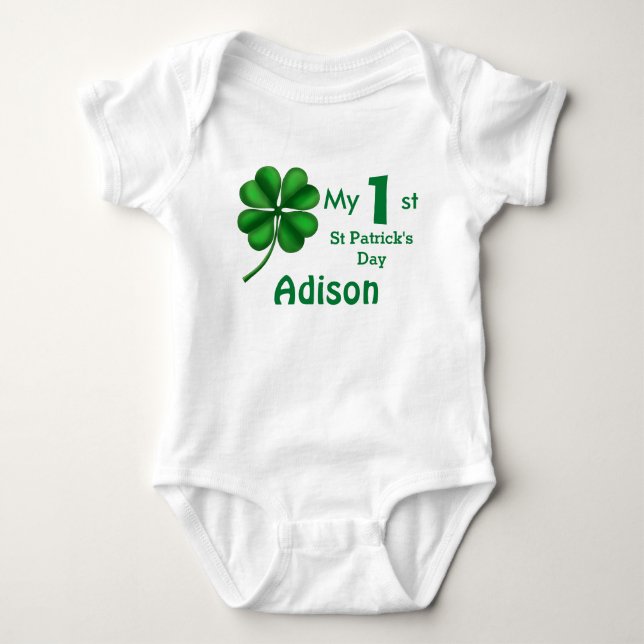 Niedliches St Patrick's Day Baby Boy oder Girl Kle Strampler (Vorderseite)