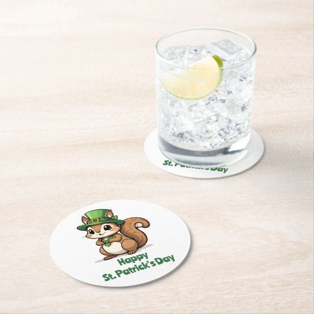 Niedliches St. Patrick's Day Eichhörnchen mit Grün Runder Pappuntersetzer (Vor Ort)