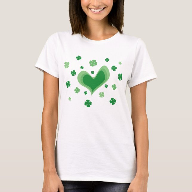 Niedliches St Patricks Day Shirt mit irischem Herz (Vorderseite)