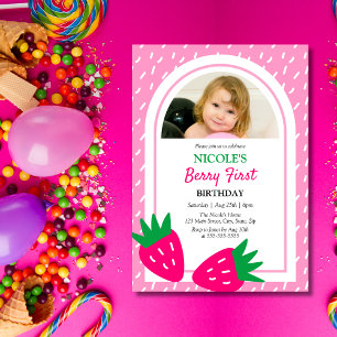 Niedliches Strawberry Girl Foto 1. Geburtstag Einladung