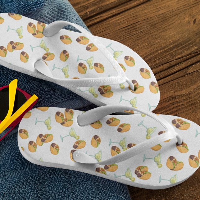 Niedliches Taco Margarita Muster mexikanisches Ess Flip Flops (Von Creator hochgeladen)