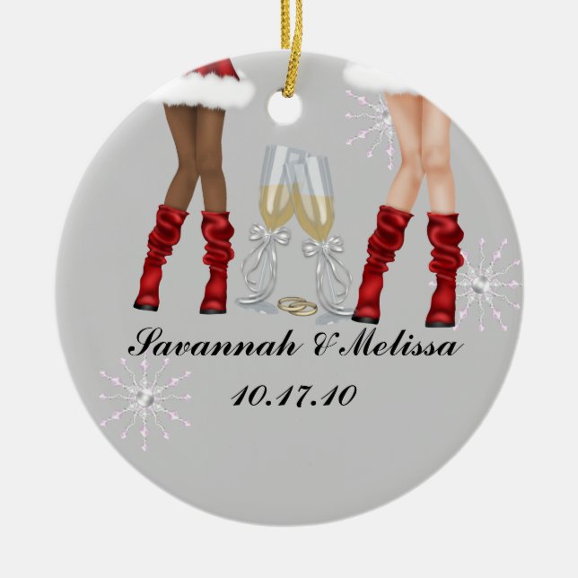 Niedliches verheiratetes; Unser erstes Weihnachten Keramikornament (Vorne)