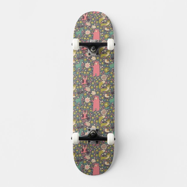 Niedliches Waldtier-Muster Skateboard (Vorderseite)