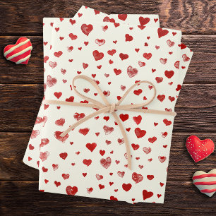 Niedliches Wasserfarbenrotes Herz auf Elfenbeinwei Geschenkpapier Set