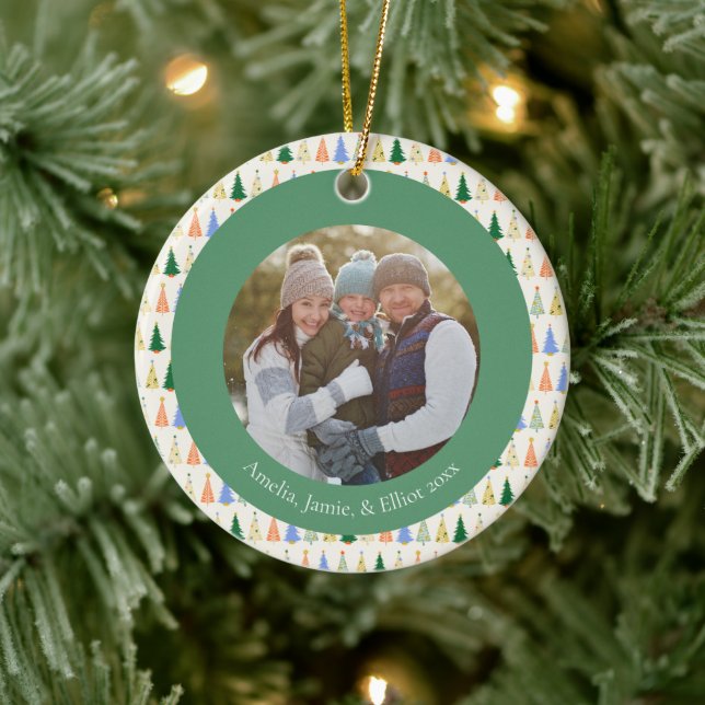 Niedliches Weihnachtsbaum Red Green Family Custom  Keramik Ornament (Baum)