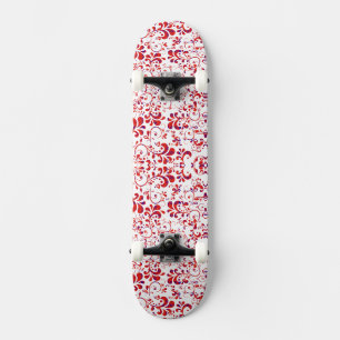 Niedliches, weißes Blumenmuster Skateboard