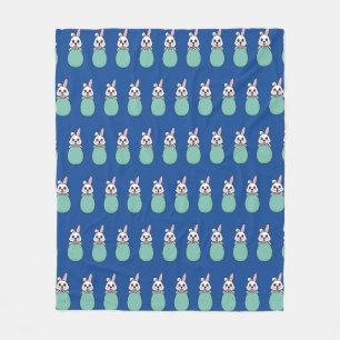 Niedliches Weißes Bunny Holding Ostereier Muster Fleecedecke