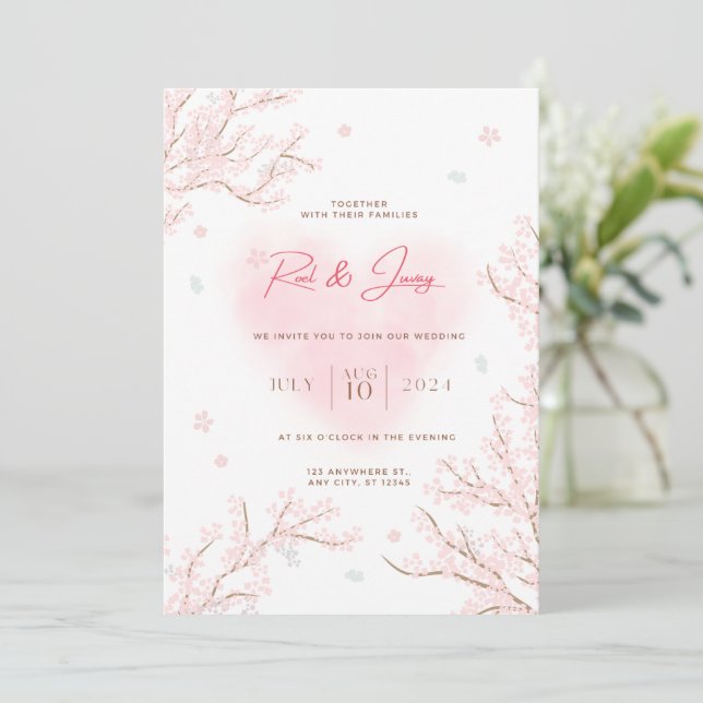 Niedliches weißes Rosa mit Sakura Branches Wedding Einladung (Stehend Vorderseite)