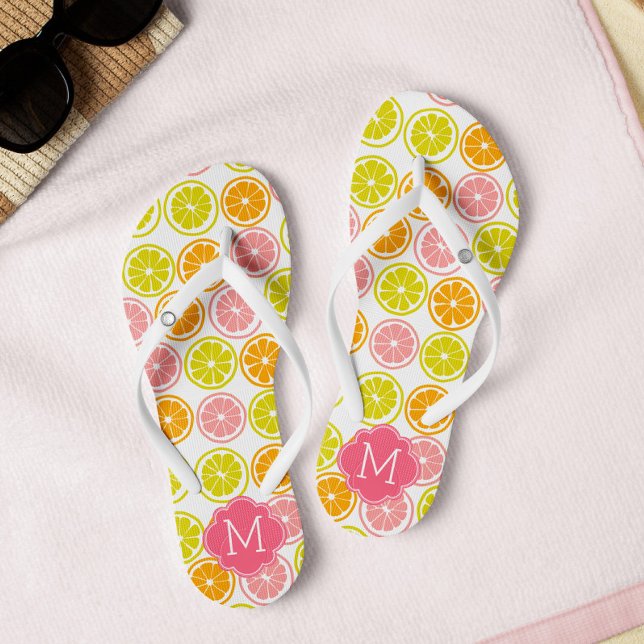 Niedliches Zitrusmuster Mit Monogramm Flip Flops (Von Creator hochgeladen)