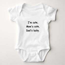 Niedlichkeitsregeln! Baby Strampler