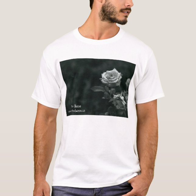 Niedrige Blume des Echos durch Suzanne Renee T-Shirt (Vorderseite)