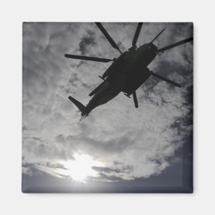 Niedrige Winkelansicht eines CH-53E Magnet