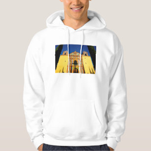 Niedrige Winkelsicht der gelben verzierten Kirche Hoodie