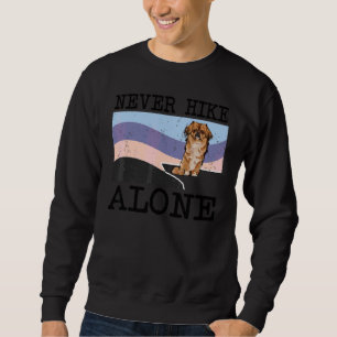 Niemals allein wandern Pekingeser Hund Wandern Sweatshirt