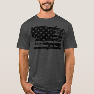 NIEMALS EINEN ALTEN MANN UNTERSCHÄTZEN, DER IHREN T-Shirt