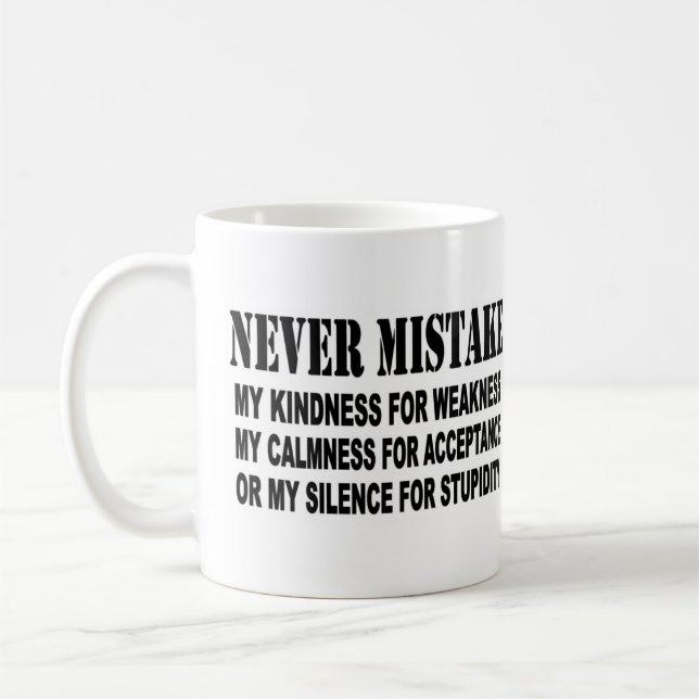 NIEMALS MISTAKE KAFFEETASSE (Links)