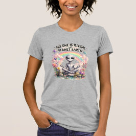 NIEMAND IST ILLEGAL AUF DEM PLANETEN ERDE T-Shirt