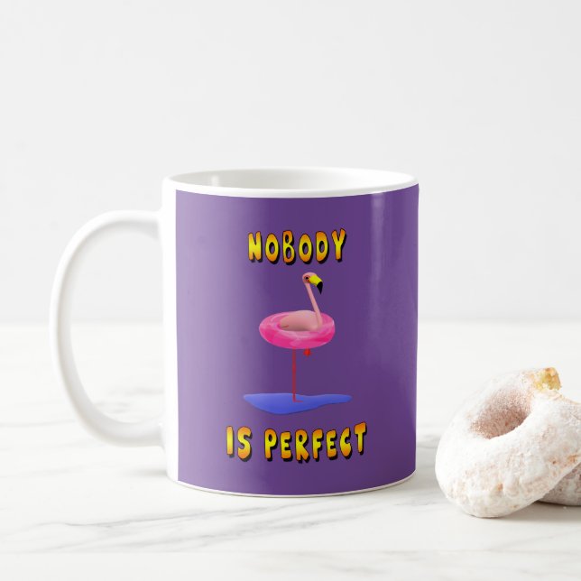 Niemand ist perfekt - Flamingo mit Schwimmring Kaffeetasse (Mit Donut)