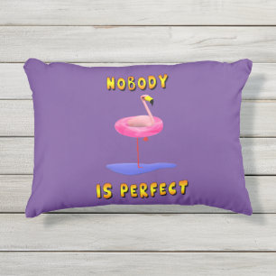 Niemand ist perfekt - Flamingo mit Schwimmring Kissen Für Draußen