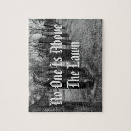 Niemand ist über dem Rasen Puzzle