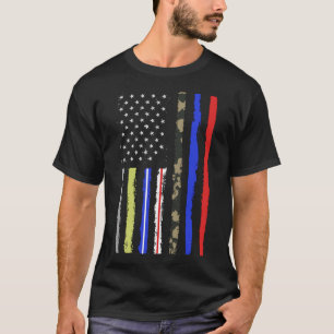 Niemand kämpft allein mit der blauen roten Linie T-Shirt