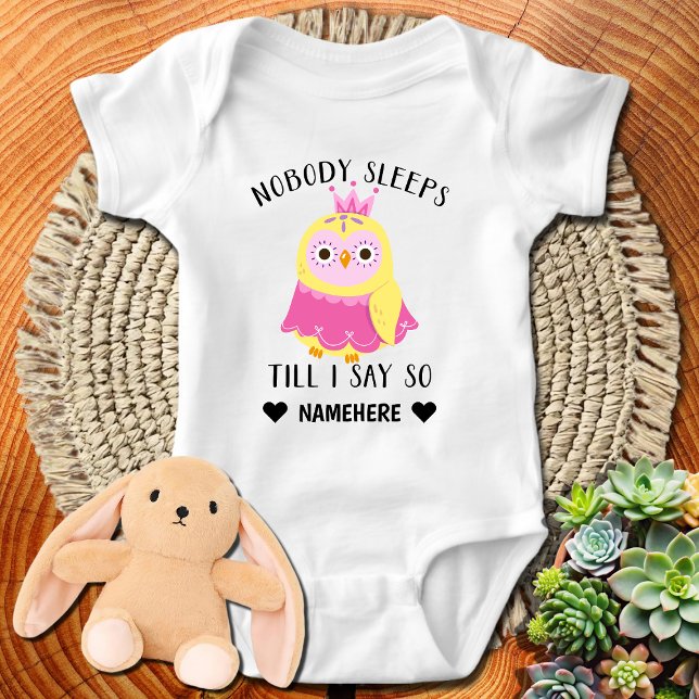 Niemand schläft, bis ich so sage baby strampler (Von Creator hochgeladen)