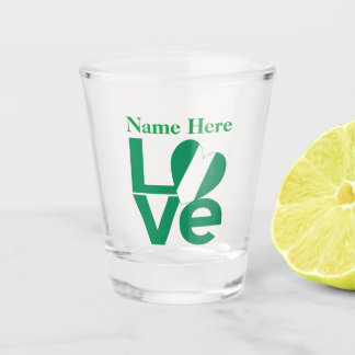 Nigerianische grüne LOVE-Herzflagge personalisiert Schnapsglas