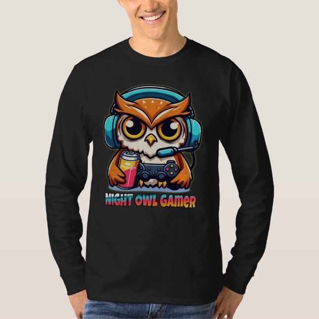 Night Owl Gamer Mascot Fun Gaming Illustration T-Shirt (Vorderseite)