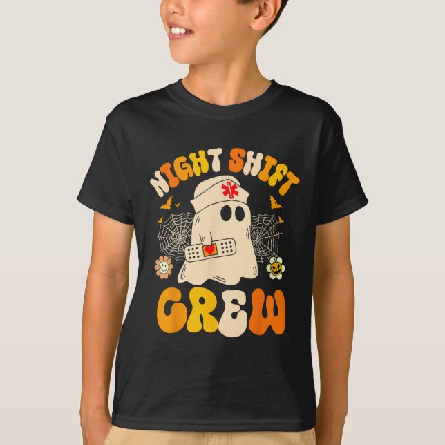 Night Shift Crew Ghost Halloween Nurse Funny T-Shirt (Vorderseite)