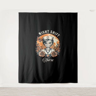 Night Shift Nurse Mummy Halloween Gesundheitsflora Wandteppich