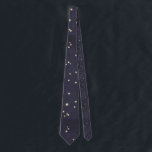 Night Sky und Gold Stars Krawatte<br><div class="desc">Schöner marineblauer Hintergrund mit nahtlosem Muster goldener Sterne.</div>
