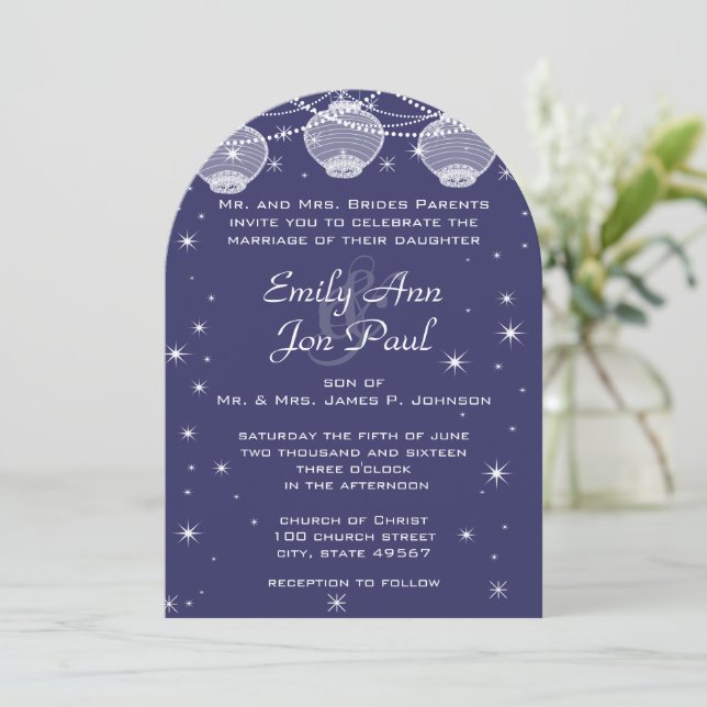 Night Wedding Navy Blue Lanterns Stars Garland Einladung (Stehend Vorderseite)